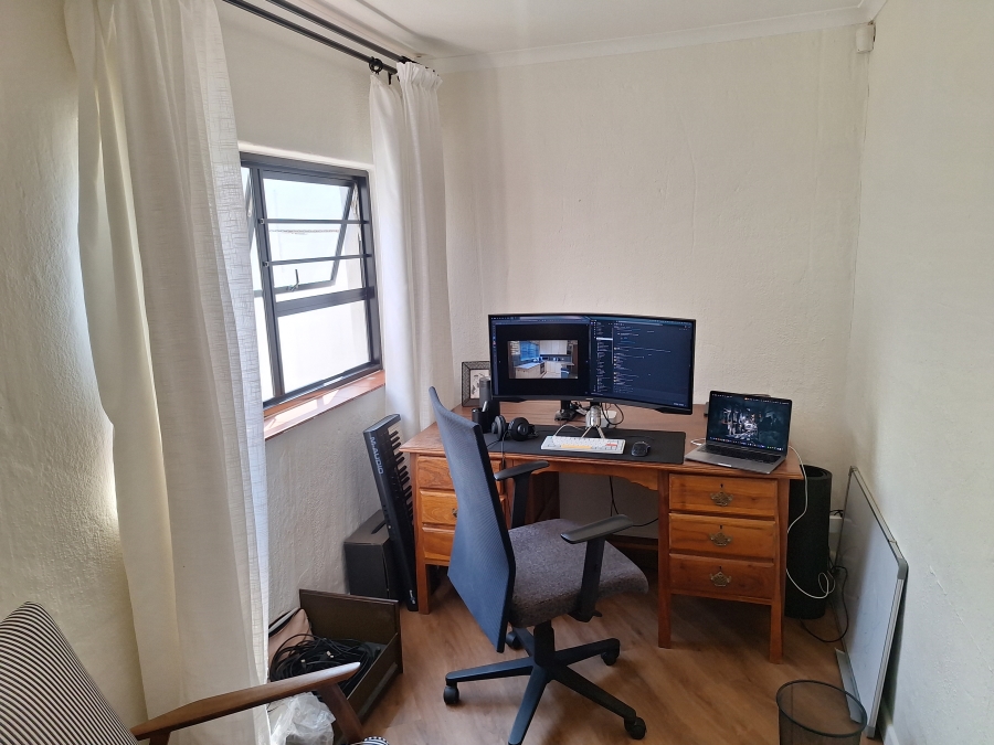 4 Bedroom Property for Sale in Wavecrest Eastern Cape